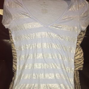 🔥5/$20 GORGEOUS SS Ice Blue & Silver Tee🔥